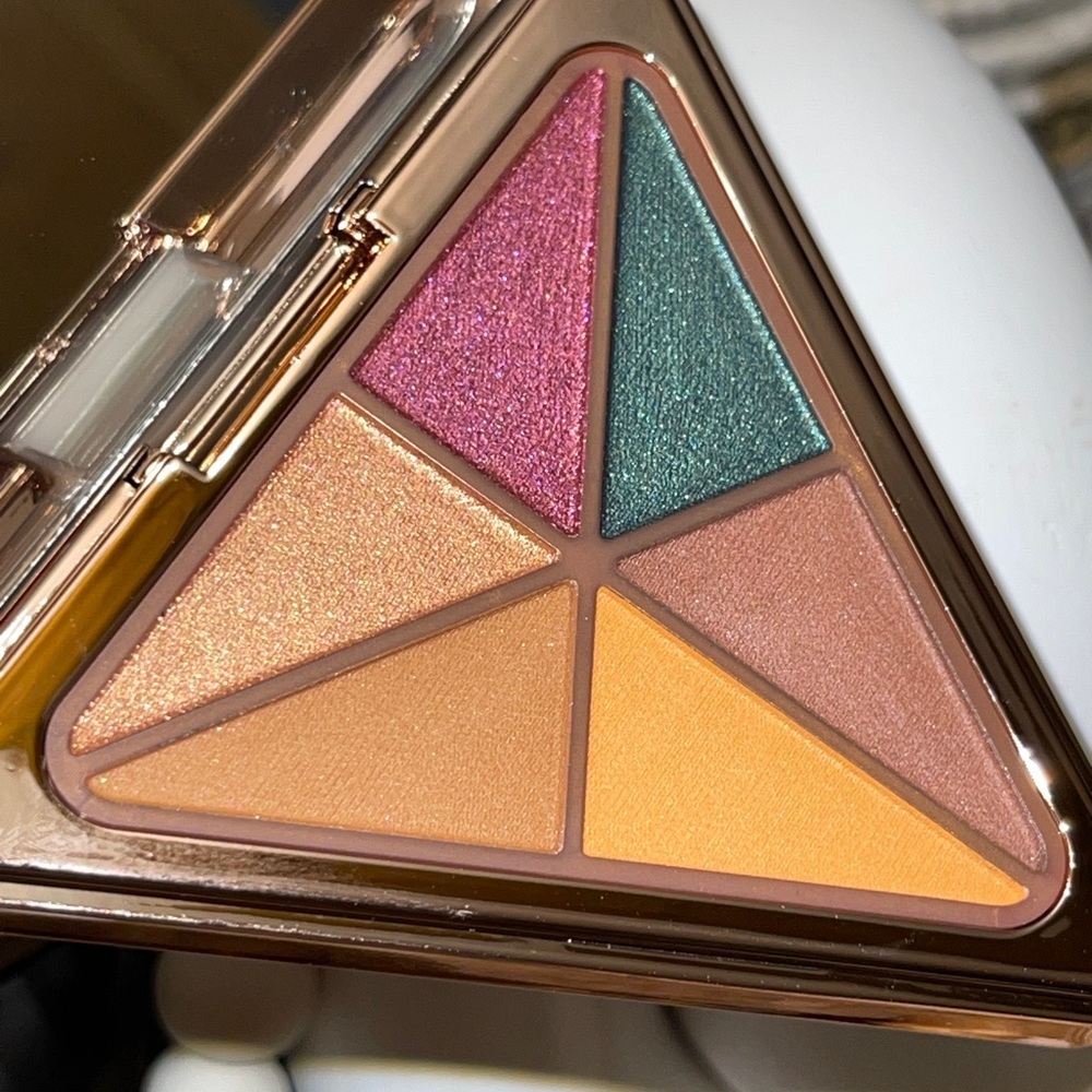 LYS BEAUTY By Tisha T Love Yourself Eyeshadow Palette in Unapologetic - Picture 8 of 9